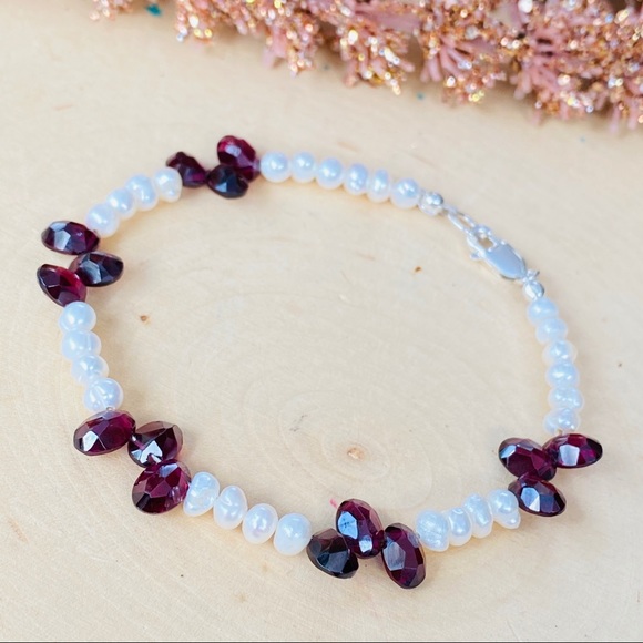 Mozambique Garnet Natural Pearl Sterling Bracelet - Picture 4 of 13